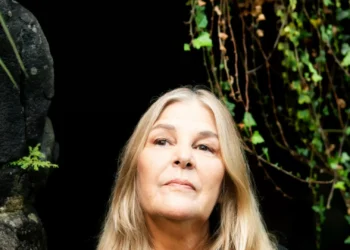 “É incrível como canções que foram escritas há 40 anos continuam vivas”