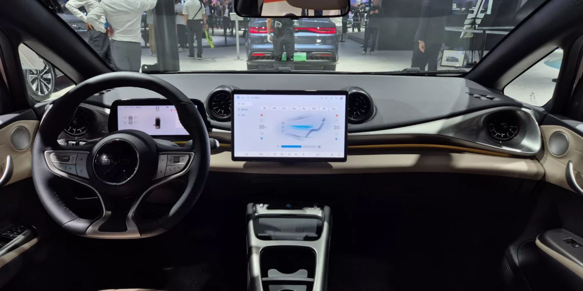 Carros elétricos te deixam mais enjoado? Isso tem explicação técnica