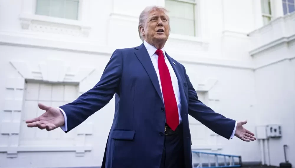 Congresso dos EUA aprova megaprojeto de lei orçamentária de Trump