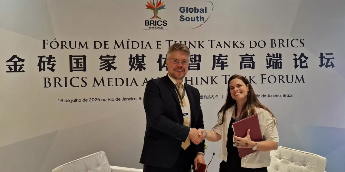 Brasil de Fato e agência russa Sputnik firmam parceria jornalística