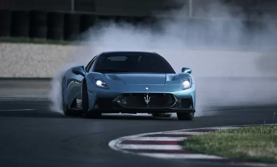 Maserati MCPURA é um MC20 evoluído no motor e na aerodinâmica