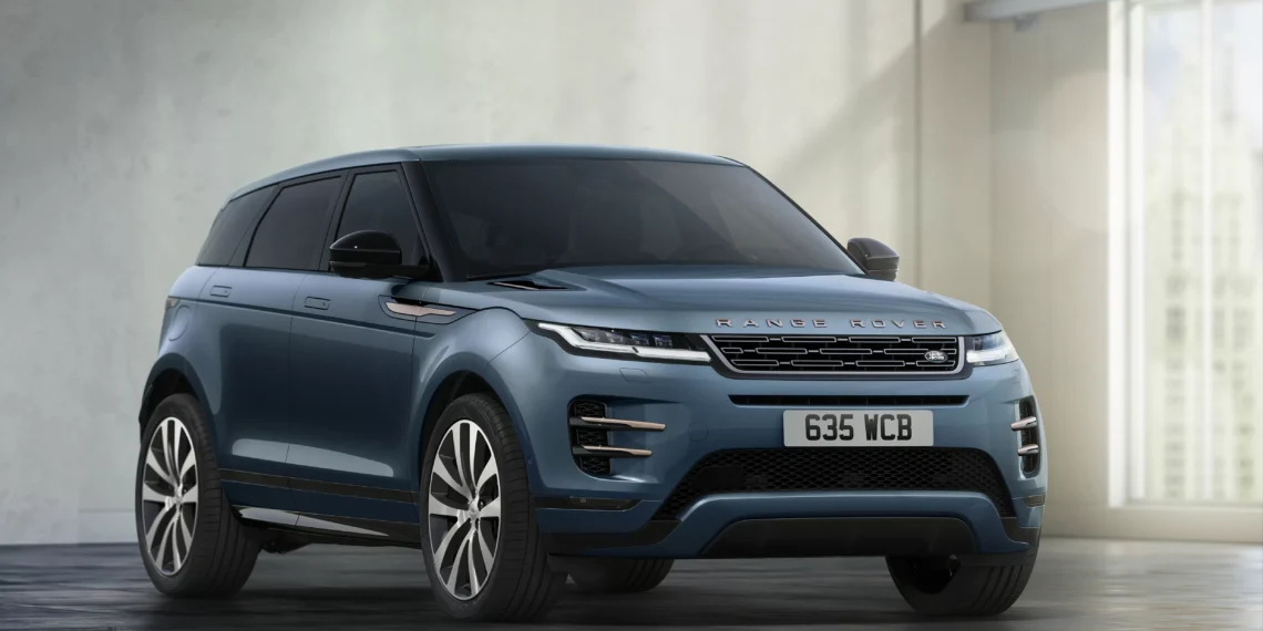 Range Rover Evoque 2026 tem versão ainda mais luxuosa montada no Brasil