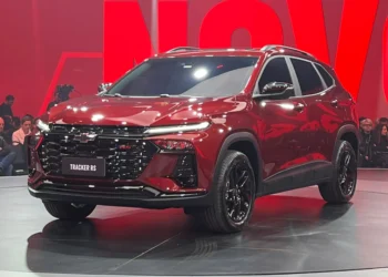 Chevrolet Tracker 2026 está mais fraco e mantém até ‘versão PCD’ por R$ 119.990