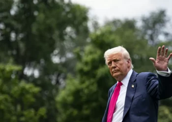 Trump diz que Ucrânia ‘não deveria’ atacar Moscou