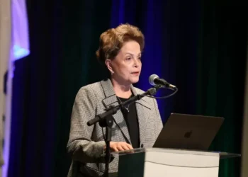 Dilma: Banco do Brics terá 30% da carteira em moedas locais em 2026