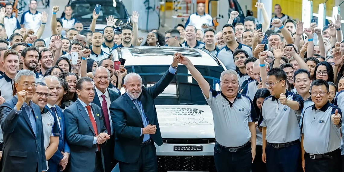 Lula: ‘Não vamos aceitar a criação de uma imagem mentirosa sobre o Brasil’