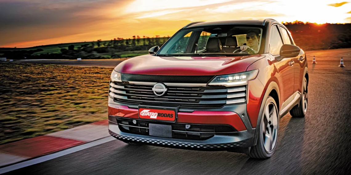 Qual Nissan Kicks está vendendo mais, a nova geração ou o antigo Play?