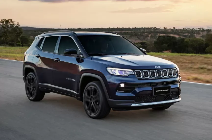 Jeep Renegade e Compass 2026 já têm descontos de até R$ 20.000