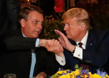 Maioria dos brasileiros vê Trump errado sobre caso Bolsonaro e nega perseguição a ex-presidente