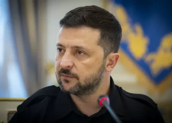 Após conversa com Trump, Zelensky afirma que ‘nossa posição é de que a guerra pode acabar’