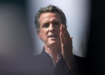 Texas e Califórnia mudam seus mapas eleitorais antes das eleições de 2026