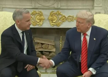 Trump eleva de 25% para 35% tarifas sobre produtos do Canadá