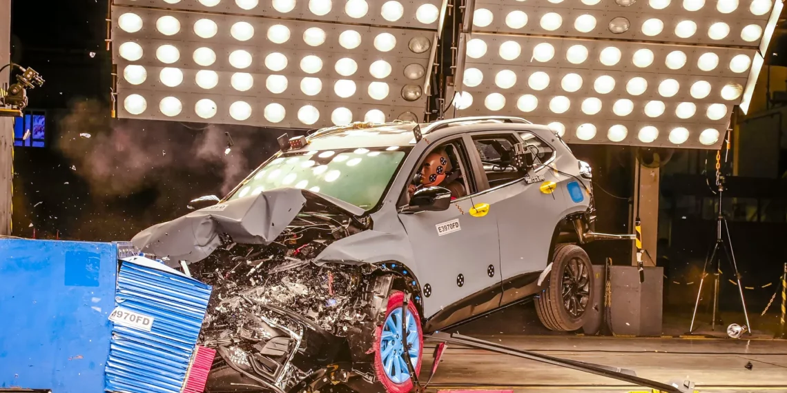Mostramos tudo o que você nunca viu no crash test de um carro