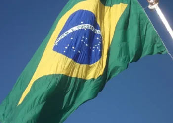 Tarifa extra de 50% dos EUA sobre produtos do Brasil entra em vigor