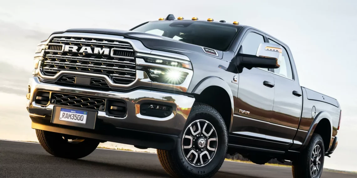 Novas Ram 2500 e 3500 são picapes mais potentes do Brasil e chegam aos R$ 679.990