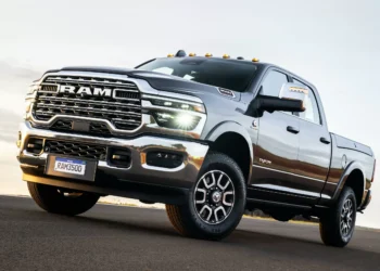Novas Ram 2500 e 3500 são picapes mais potentes do Brasil e chegam aos R$ 679.990