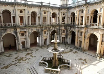 Restauro dos claustros do Convento de Cristo adjudicado por 1,7 milhões