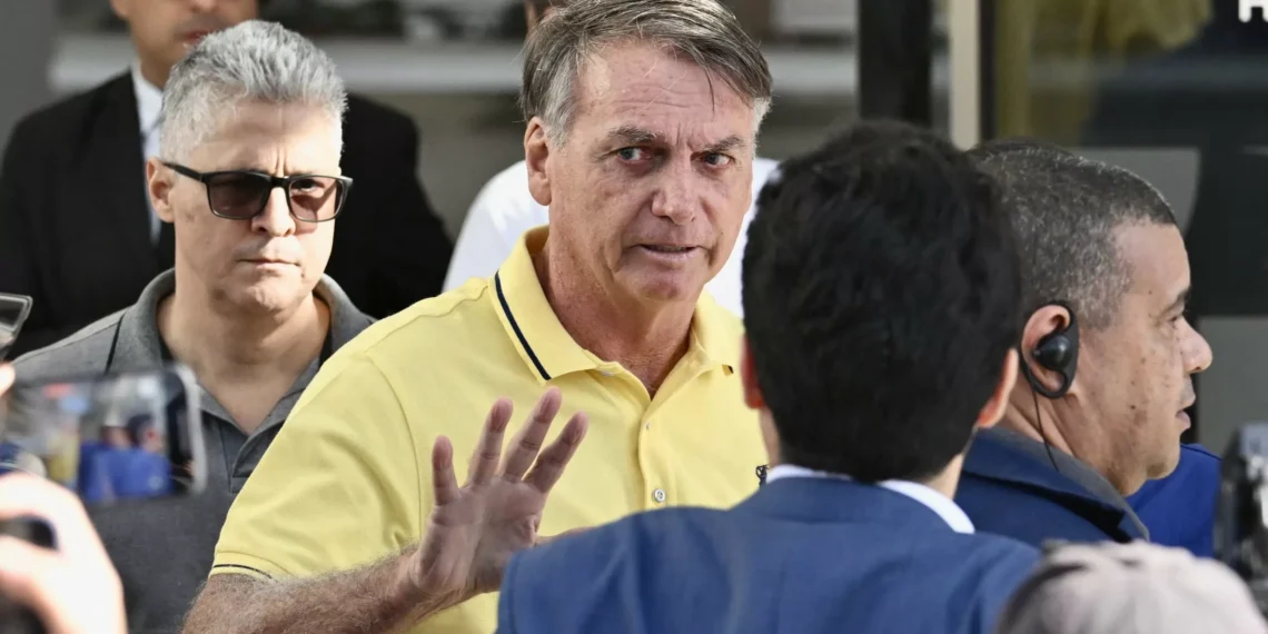 Em carta a Javier Milei, Bolsonaro pediu asilo político após operação da PF sobre trama golpista em 2024