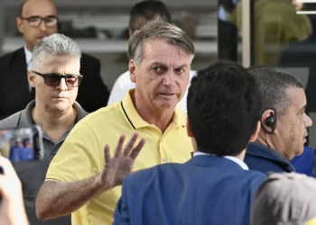 Em carta a Javier Milei, Bolsonaro pediu asilo político após operação da PF sobre trama golpista em 2024