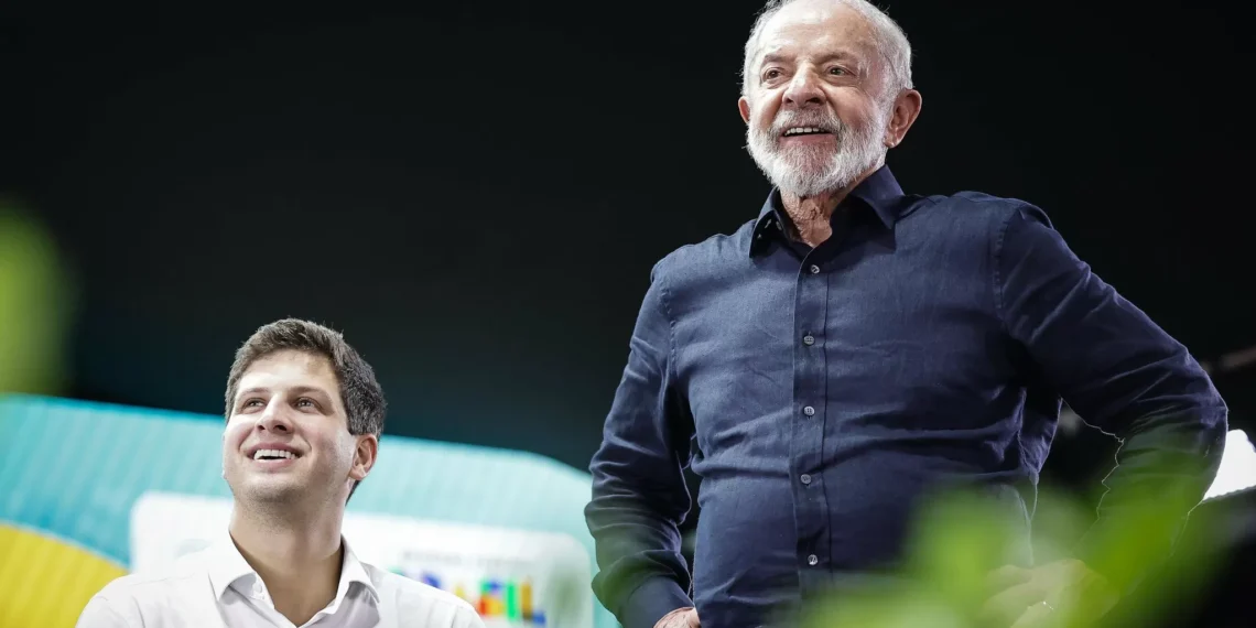 No Recife, prefeito João Campos se declara ‘soldado’ de Lula durante visita presidencial