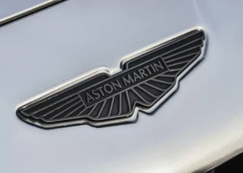 Aston Martin negocia saída da F1 e pode vender equipe por US$ 146 milhões