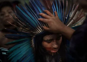 Fotógrafo Rafael Vilela vence prêmio latino-americano com projeto sobre aldeia guarani em São Paulo