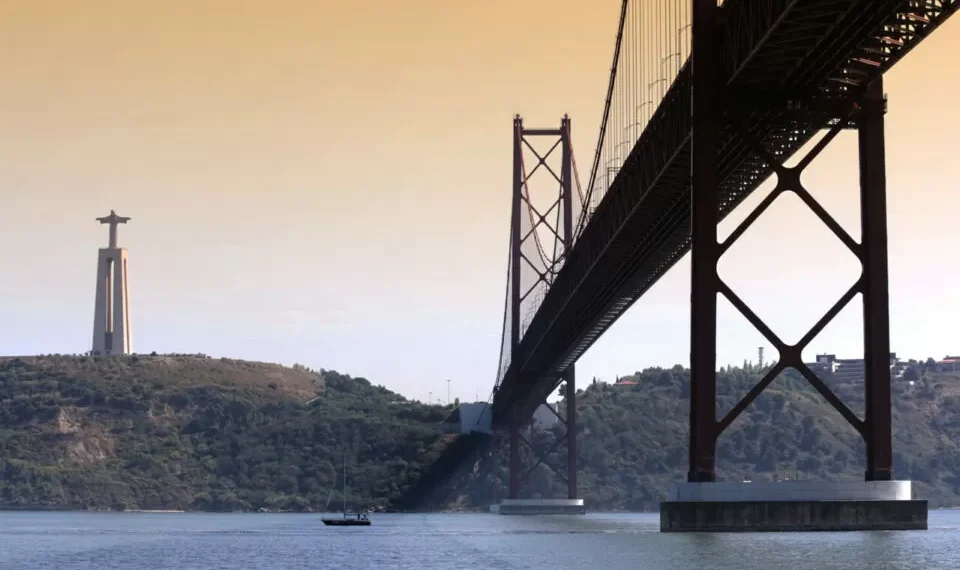 Lisboa lidera destacada no ranking digital e regiões autónomas estão no fim do tabela