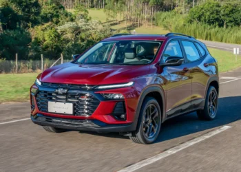 Chevrolet Tracker 2026 fica até R$ 14.600 mais barato e RS terá novos bancos