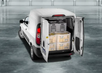 Uber lança serviço de frete com vans, picapes e caminhões leves no Brasil