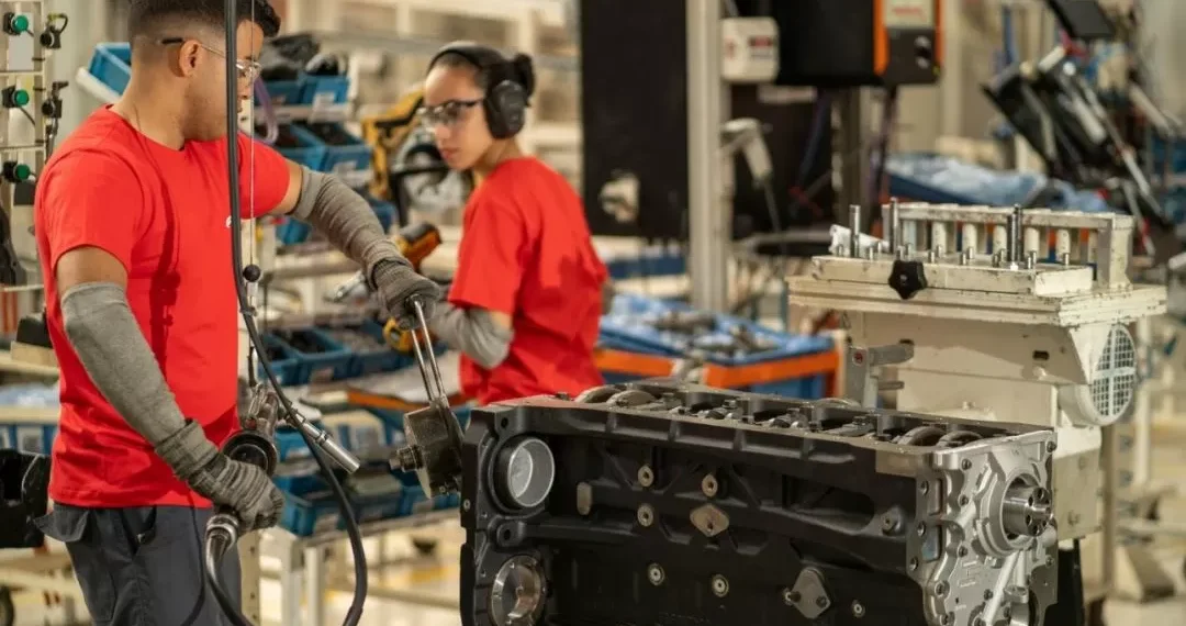 Faturamento da indústria cai 5,3% em agosto