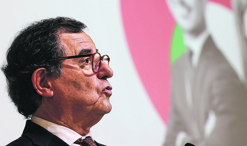 Ministro da Economia admite ajustamentos no preço dos combustíveis