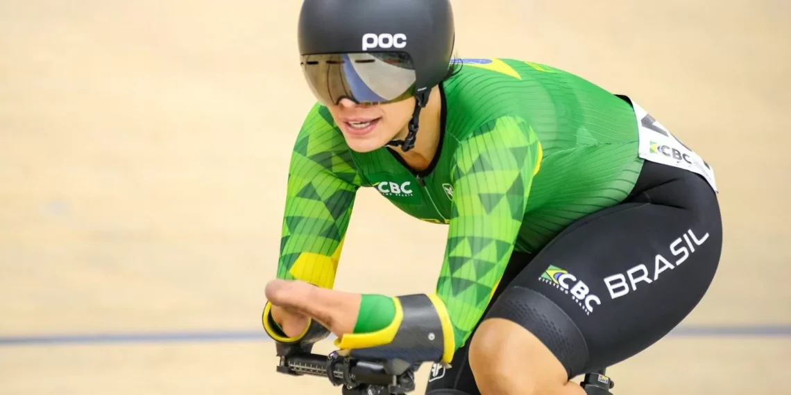Sabrina Custódia volta a brilhar no Mundial de ciclismo de pista