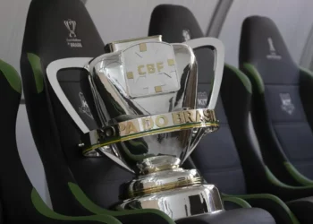 CBF sorteia mandos de campo das semifinais da Copa do Brasil