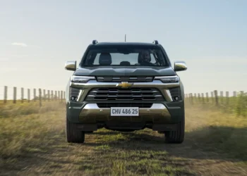 Chevrolet S10 elétrica? CEO confirma planos de picape média com nova bateria
