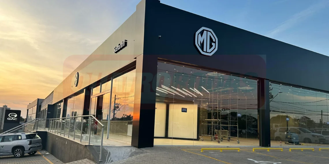MG anuncia estreia no Brasil com 24 concessionárias e triplicará rede em 2026