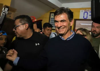 Rodrigo Paz é eleito presidente da Bolívia