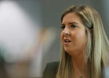 Ministra da Cultura defende aposta precoce na sua área