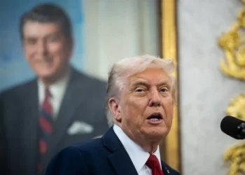 Trump diz que pode fazer coisas ‘ruins’ e ‘irreversíveis’ para democratas durante shutdown