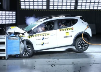 Renault Kardian melhora segurança e passa a ter 5 estrelas no Latin NCAP