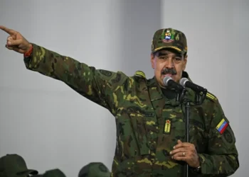 Venezuela chama declaração de Trump sobre seu espaço aéreo de ‘ameaça colonialista’