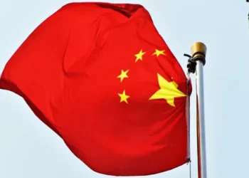 Produção industrial na China abranda ritmo de crescimento para 4,9% em outubro