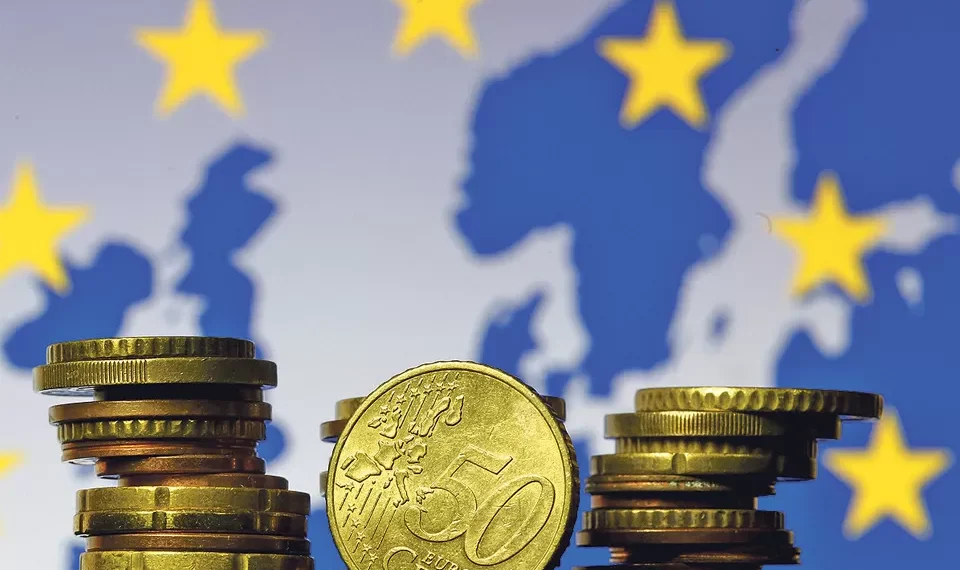 Bruxelas atualiza regras para acabar com ‘greenwashing’ de produtos financeiros na União Europeia