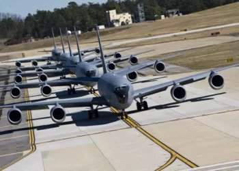 Sete pessoas são hospitalizadas após abrirem pacote suspeito em base militar dos EUA