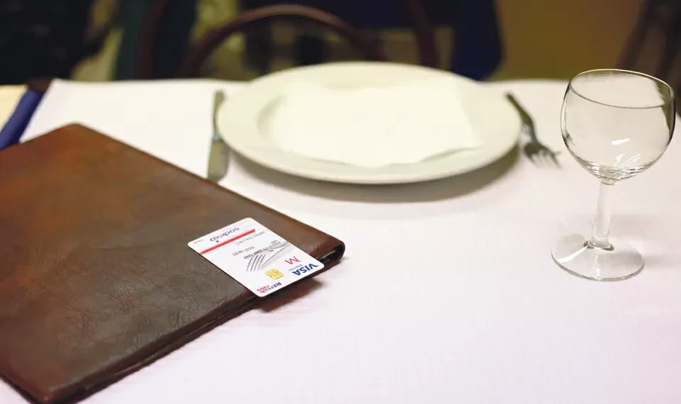 OE2026: Chumbadas propostas da oposição para subir subsídio de refeição no Estado