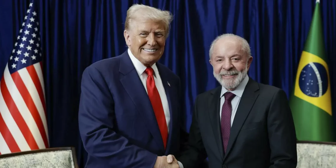 Trump cita Lula, recua e zera tarifas sobre carne, café, açaí e outros produtos brasileiros