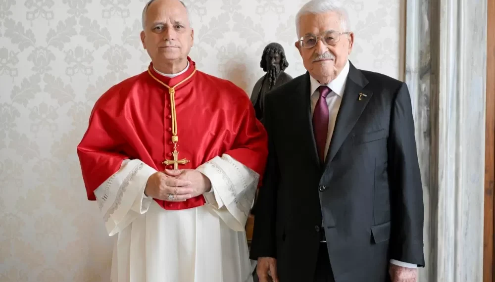 Papa e Abbas concordam com urgência de ajudar Gaza e da solução de dois Estados