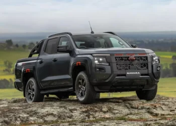Nova geração da Nissan Frontier é uma Mitsubishi Triton com outro nome