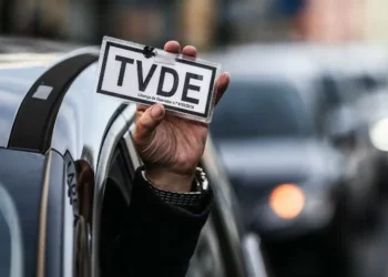 “Pseudoinstituições” ligadas aos TVDE: APTAD lança alerta a Governo e partidos