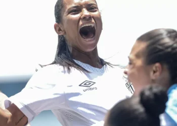 Goleadas e penalidades definem semifinalistas da Copinha Feminina
