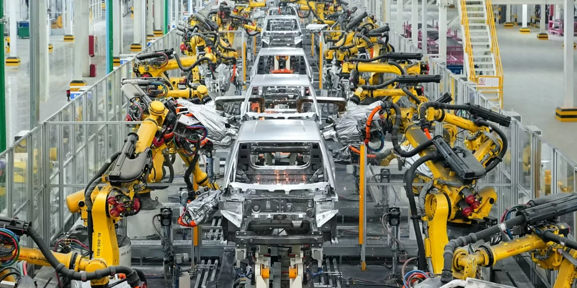 Nova política “zero defeitos” da BYD busca alcançar padrão Toyota de produção